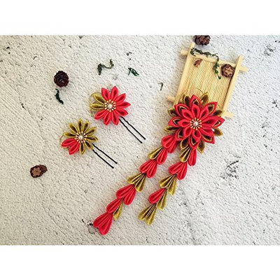 Japanese Kanzashi flowers hair clip hair pins. Set of 3 hair pieces. Red and gold. Japanese Geisha hair ornaments. Handmade ribbon flowers hair decoration. Bridal hair clips wedding hair pins