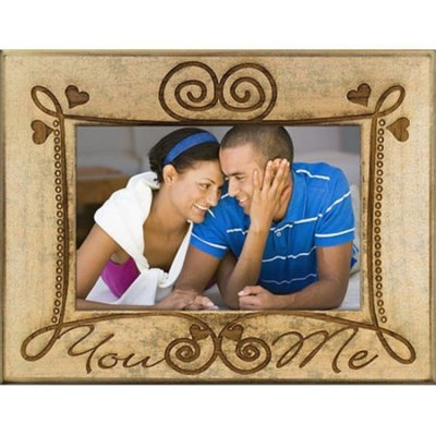 Giftworks Plus FLW0003 Rustic Love, Alder Wood Frame, 4 x 6 In