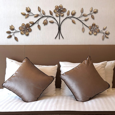 Stratton Home Decor Floral Bouquet Wall Art, Multi/None