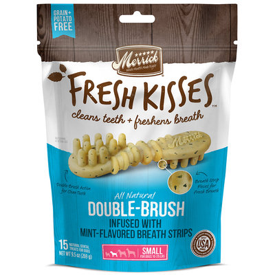 Merrick Fresh Kisses Mint Breath Strips Small Brush Dental Dog Treats, 15 Count