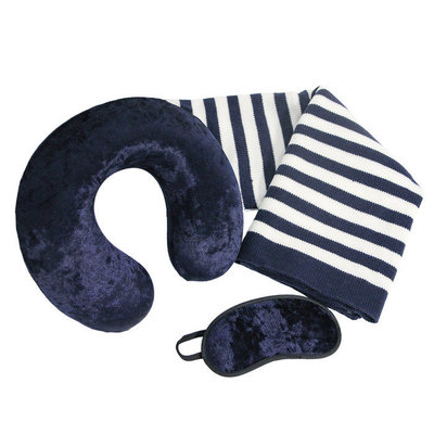 Triple Accessories, Inc Holiday Travel Comfort Set