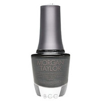 Morgan Taylor Metaling Around