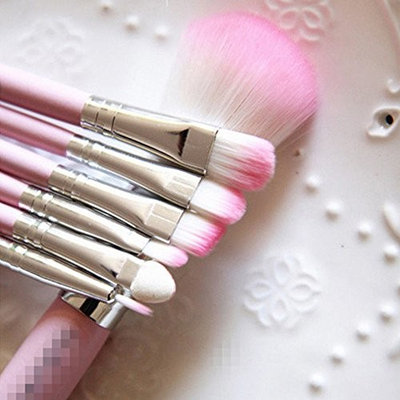 7Pcs Pro Makeup Brush Set Synthetic Makeup Brush for Foundation Blush Contour Concealer Eyeliner Eye Shadow Face Liquid Powder Cream Cosmetics Brushes Kit