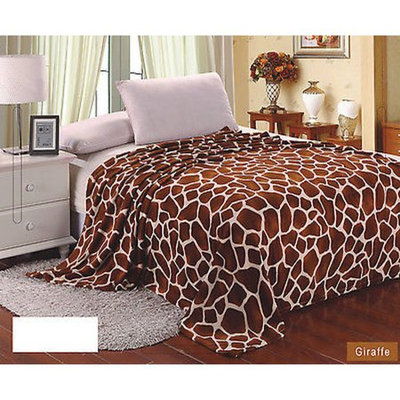 Super Soft Polyester Microplush Brown/Taupe Giraffe Skin Print Blanket