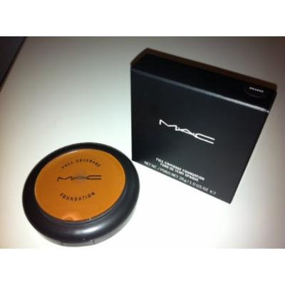MAC Full Coverage Foundation ~ ORANGE ~ Limited edition