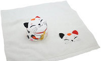 Couture Towel CT-TPMN001401 14 x 13 in. Maneki Neko Towel White & Multicolor
