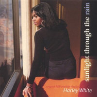 Harley Sr White Sunlight Thru the Rain