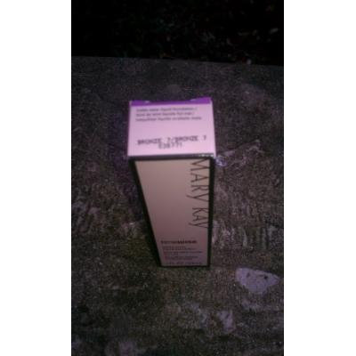 Mary Kay TimeWise Matte-Wear Liquid Foundation, Bronze 7 by Kodiake