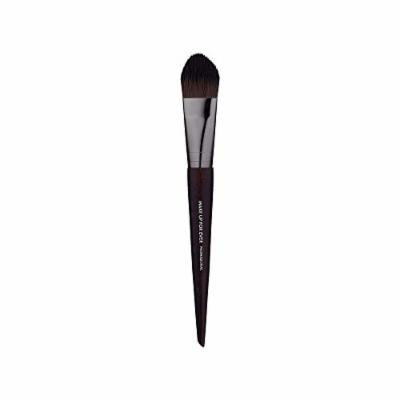 MAKE UP FOR EVER Foundation Brush - Small - 104