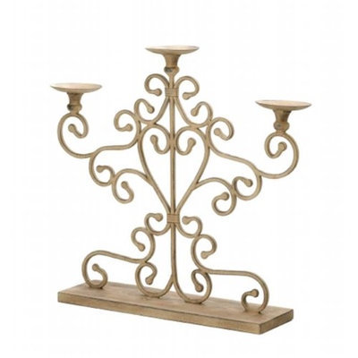 Zingz & Thingz 57071143 Iron Heart Candelabra