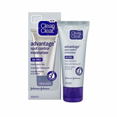 Clean & Clear Advantage Spot Control Moisturizer, Oil-Free, 40ml/1.35oz + Curad Dazzle Bandages 25 Ct
