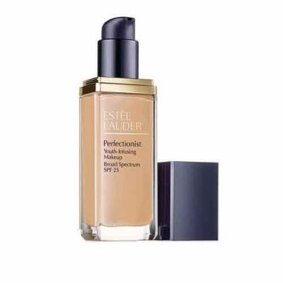 Estée Lauder Perfectionist Youth-infusing Broad Spectrum SPF 25 Instantly Brightens and Perfects Makeup (1W2 Sand)