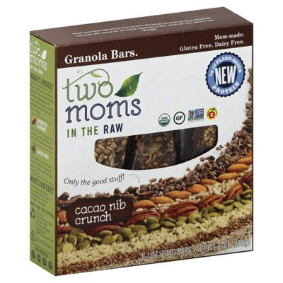 2 Moms In The Raw 261963 6 oz. Cacao Nib Crunch Granola Bar