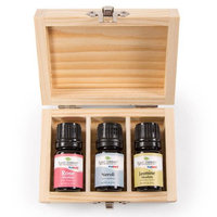 Precious Flowers Set includes 5 ml Rose absolute, 5 ml Neroli and 5 ml Jasmine absolute