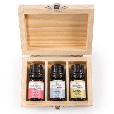 Precious Flowers Set includes 5 ml Rose absolute, 5 ml Neroli and 5 ml Jasmine absolute