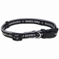NFL OAKLAND RAIDERS DOG COLLAR. 32 NFL Teams & 4 Sizes available. - Strong, Durable, Heavy-Duty PET COLLAR. Officially Licensed Football Collar.