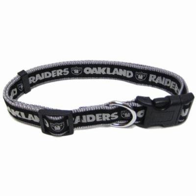 NFL OAKLAND RAIDERS DOG COLLAR. 32 NFL Teams & 4 Sizes available. - Strong, Durable, Heavy-Duty PET COLLAR. Officially Licensed Football Collar.