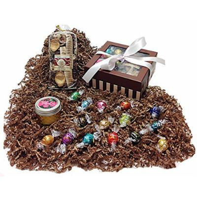 Autumn Gift Box - Lindt Lindor Gourmet Chocolate Truffles, Potpourri & Candle (TE)