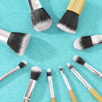 10Pcs Bamboo Handle Makeup Brushes Set Eyeshadow Foundation Cosmetic Tools