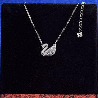 Generic 18k_ necklace pendant Ms. simple _and_ stylish Korean fashion black swan rose gold accessories clavicle chain gift