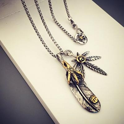 Generic Bars_show_the_trend_bar_ 2018 0601_ new Double _sets_of_claws_ steel necklace pendant
