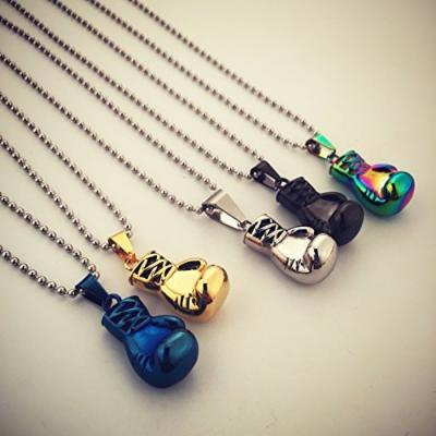 Generic 20,160,320_trend_ models _nightclub_performances_Bars_influx_of_ people _hip-hop_ necklace pendant _glove_04