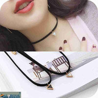 Generic Korean Natural _stones_falling_trend_ simple _triangle_ neckband collar short _paragraph_ clavicle chain necklace pendant decorative necklace pendant women