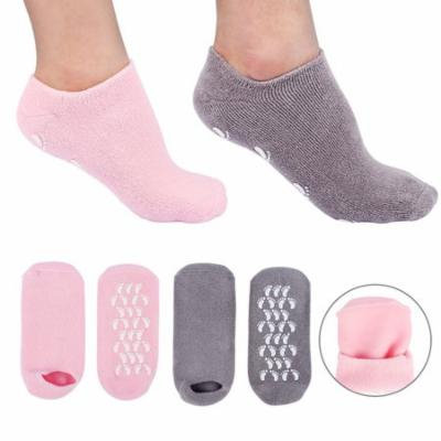 2 Pair Moisturizing Gel Spa Socks Whitening Exfoliating Soften Cuticles Oil Socks Repair Dry Cracked Skin (Grey + Pink)