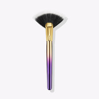 tarte Rainforest of The Sea™ Highlighting Fan Brush