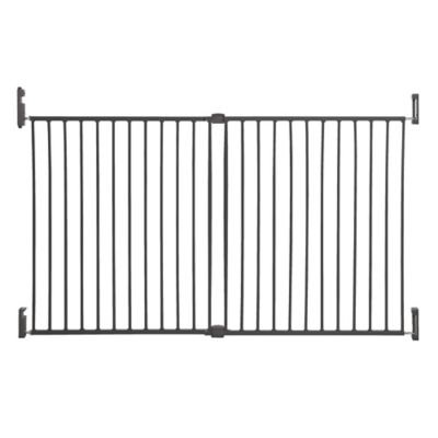 Dreambaby® Broadway Extra Wide Gro-Gate® in Charcoal
