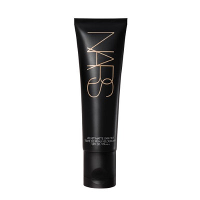 Nars Velvet Matte Skin Tint SPF 30 - Finland