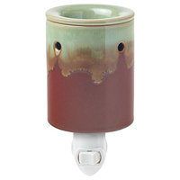 Crafters & Co. Rustic Drip Glaze Plug-in Wax Warmer