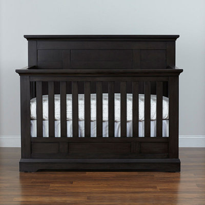 American Game Cartridges Inc. Munire Chatham Flat Top 4-in-1 Lifetime Crib