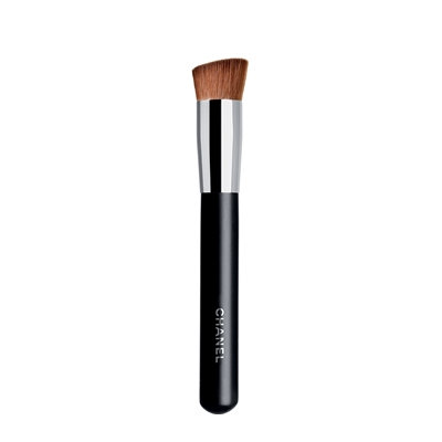 CHANEL Pinceau Teint 2 En 1 Fluide Et Poudre, 2-In-1 Foundation Brush Fluid And Powder #8