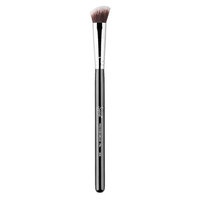 Sigma Beauty P84 Precision Angled Brush