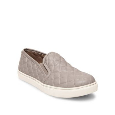 Steve Madden 6.5 Black Ecentric Quilted Slip-On Flats