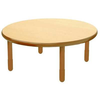 Round Table in Natural