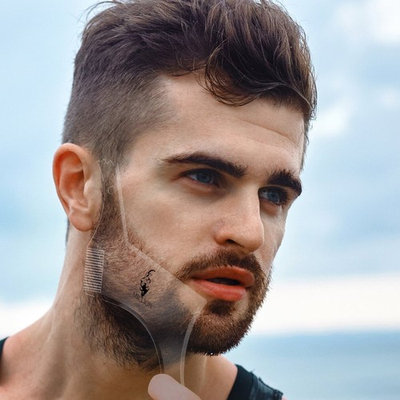Mr.lion - Beard Shaping Tool Template,5 in 1 Multi-Functional Beard Trimming Guide Tool with inbuilt Comb,Beard Shaving Kit for Men Gift,Works with Razor or Clippers -(Clear)