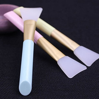 1 Piece Silicone Face Mask Mud Makeup Brush Set Mixing Skin Care Foundation Natural Beauty Palettes Eyeshadow Vanity Delicate Popular Eyes Colorful Rainbow Hair Highlights Glitter Teens Travel Kit