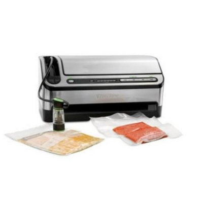 FoodSaver FSFSSL4980-026 Automatic 2-in 1 Vacuum Sealing System