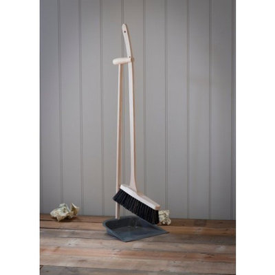 Garden Trading Long Handle Dustpan and Brush