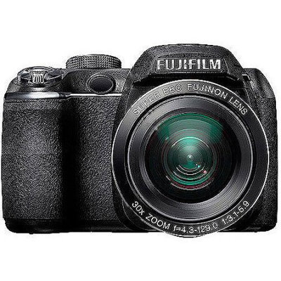 Fujifilm FinePix S4000 14MP 3