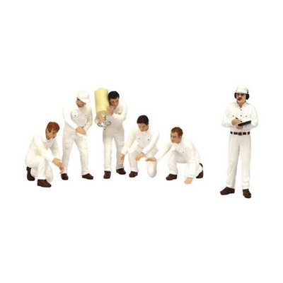 True Scale Miniatures 10AC07 F1 Pit Crew Figurines Classic Style White Set of 6 Piece for 1-18 Scale Models