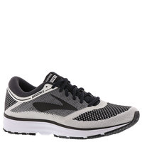 Women's Brooks Revel Sneaker, Size 10 B - Black