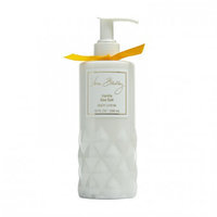 Vera Bradley Body Lotion 10 oz in Vanilla Sea Salt