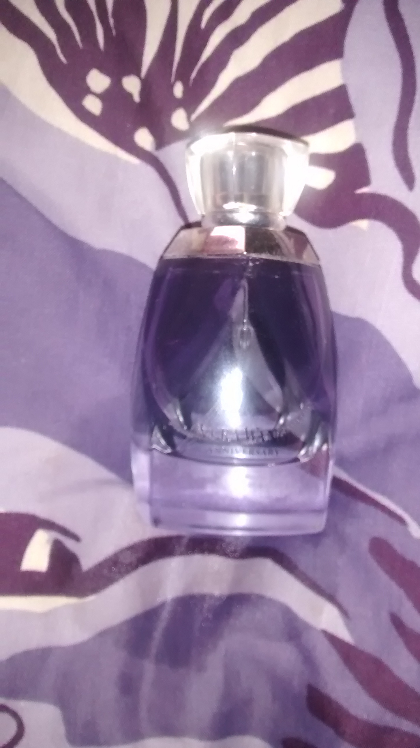 Photo of Vera Wang Anniversary Eau De Parfum Spray uploaded by Kiley B.