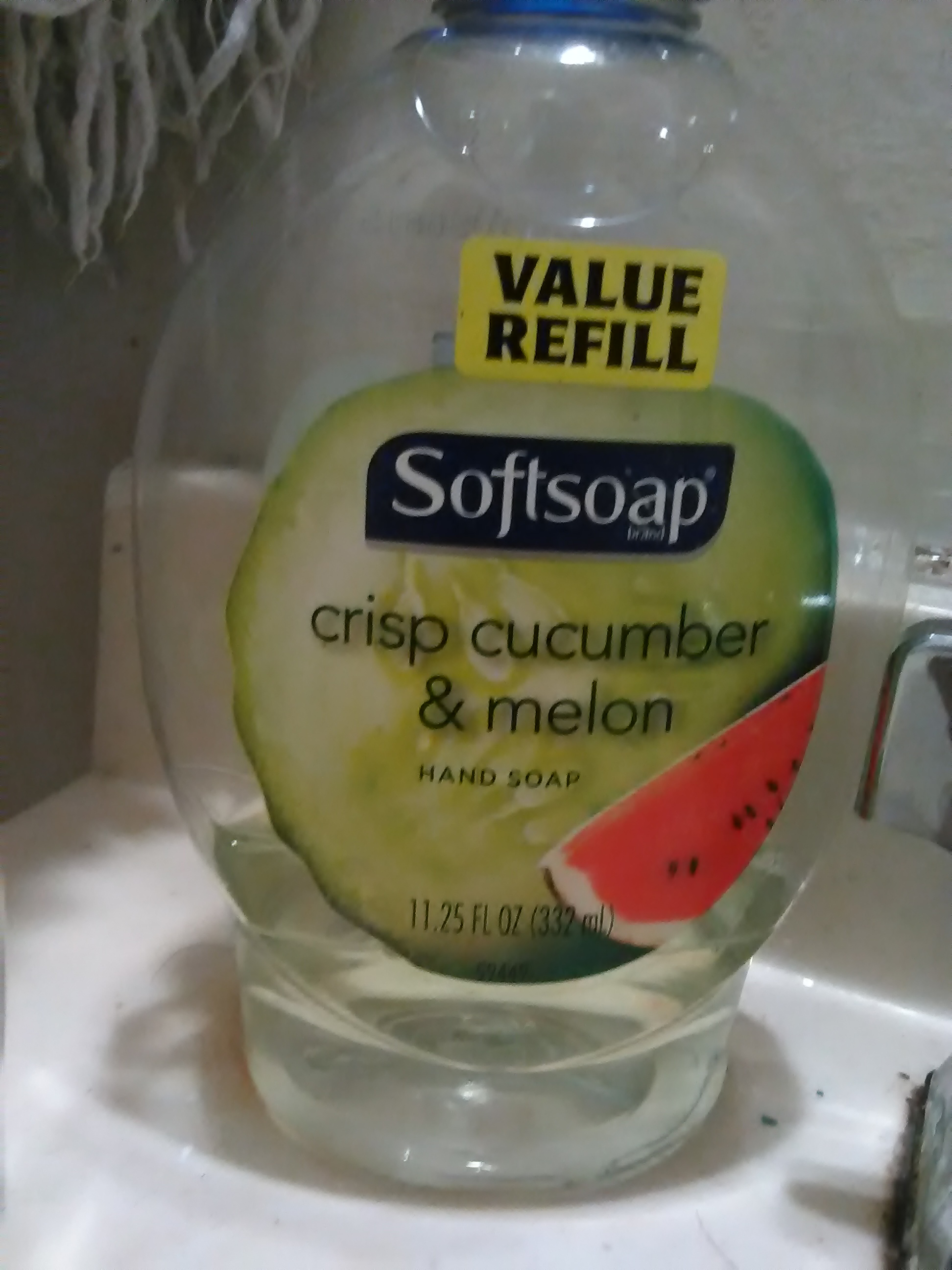 Photo of Softsoap® Crisp Cucumber & Melon Liquid Hand Soap uploaded by Monserrat M.