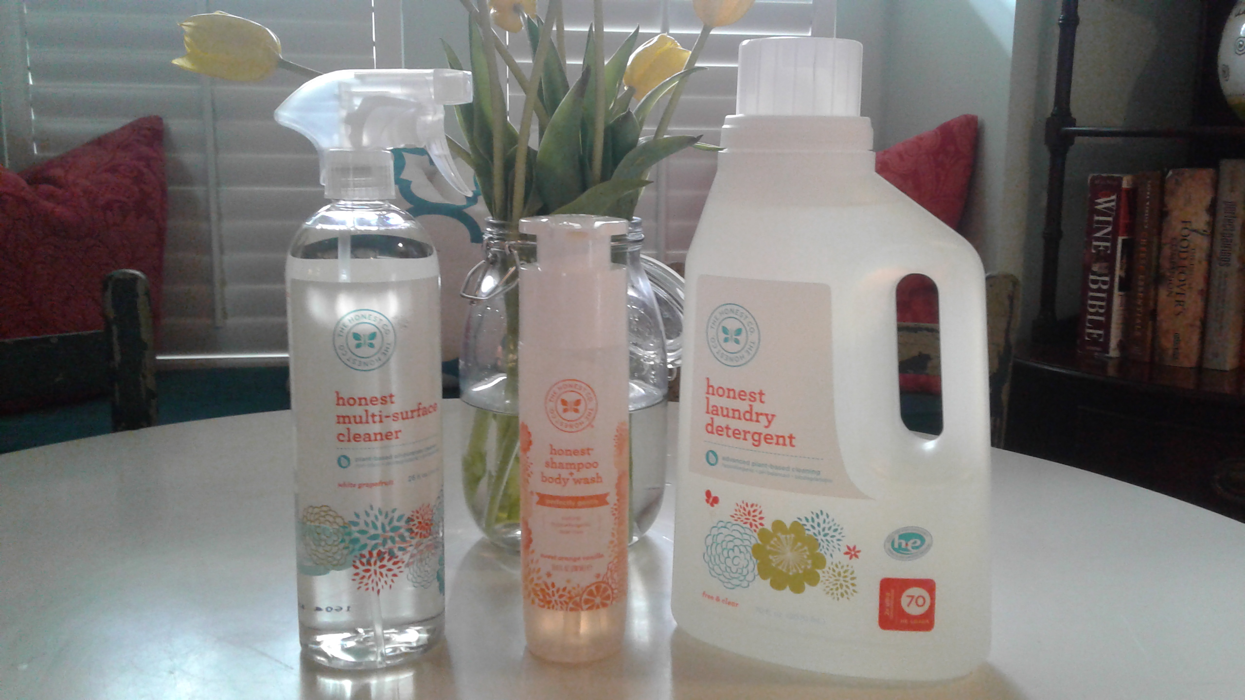 Photo of The Honest Company Free & Clear Laundry Detergent uploaded by member-15ffbb980