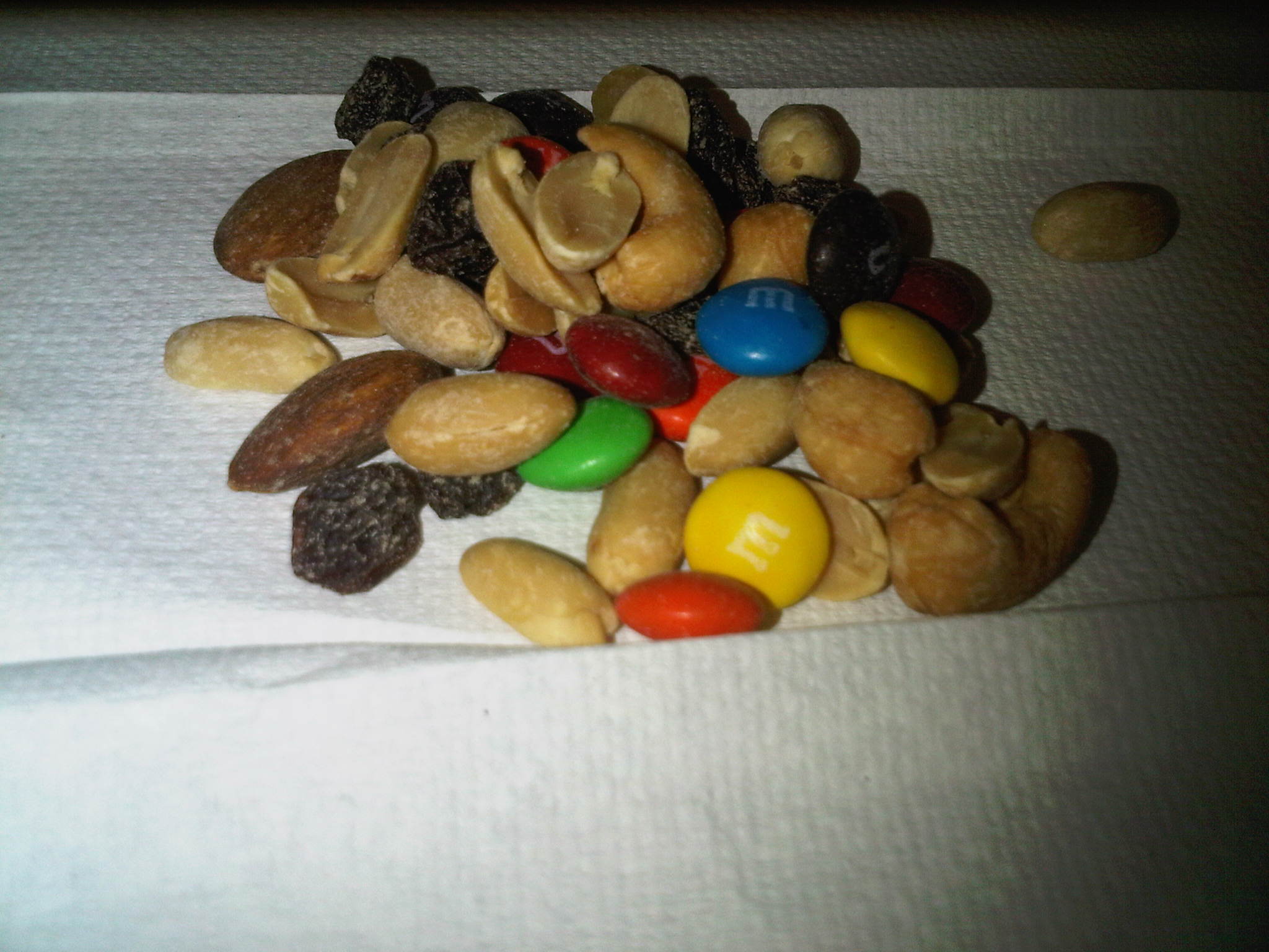 kirkland tropical trail mix