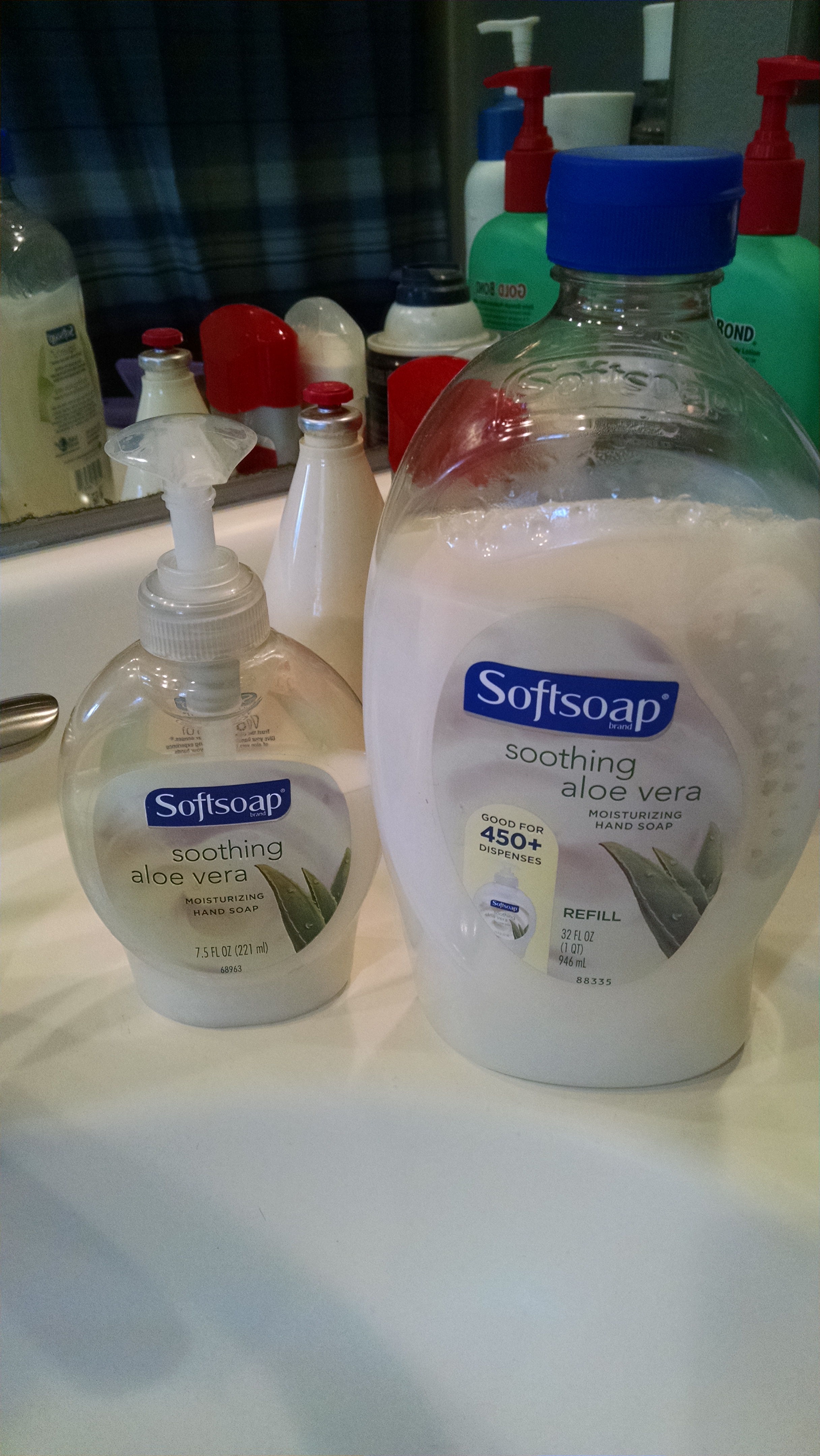 Photo of Softsoap® Soothing Aloe Vera Liquid Hand Soap uploaded by Jennifer E.